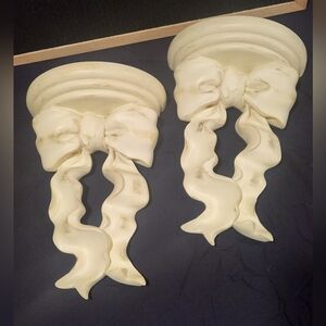 Elegant Cream Bow Wall Accents